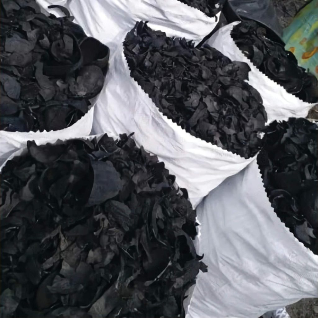 Coconut-Shell-Charcoal-4